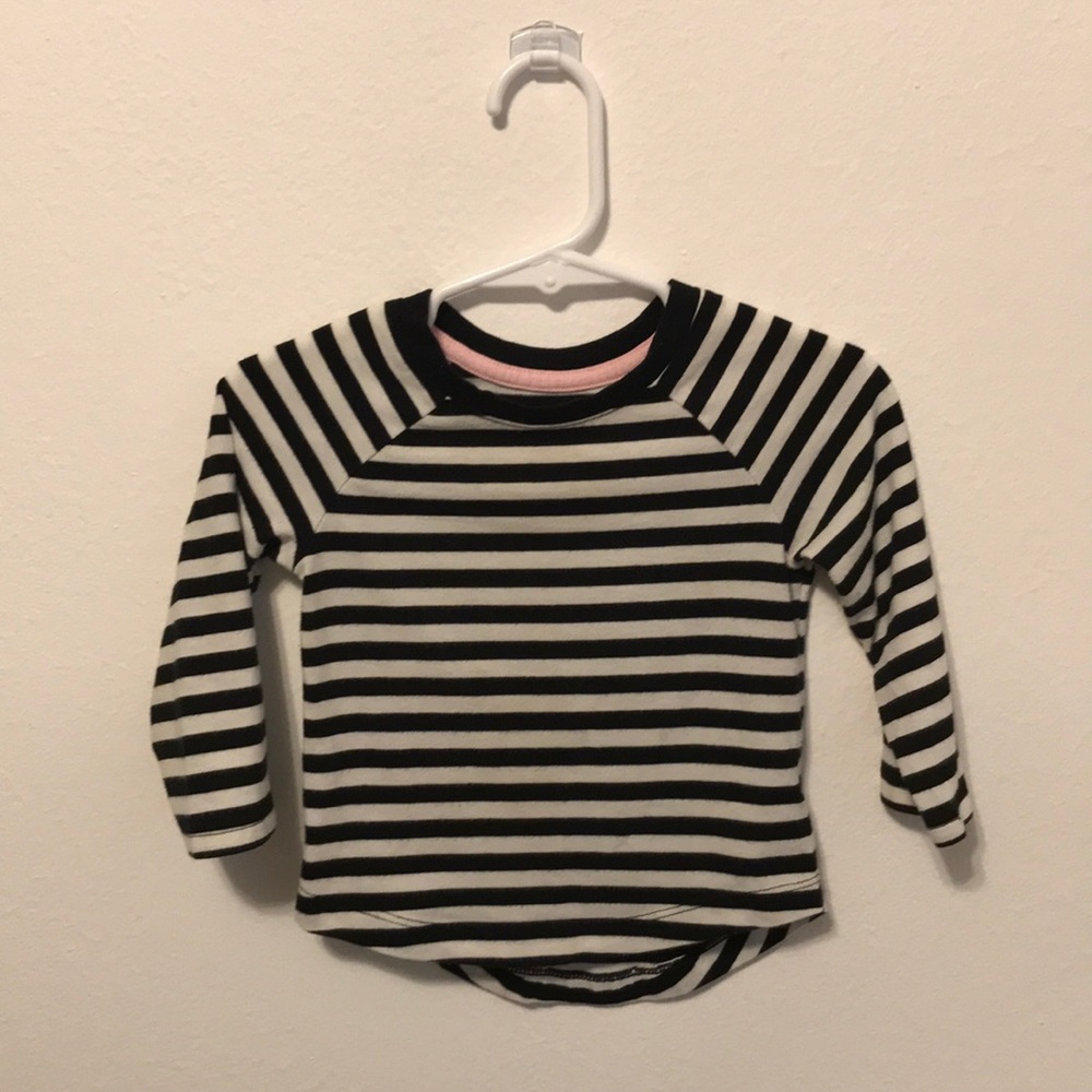 Cat & Jack Long Sleeve Black & White Tee 12 Mos